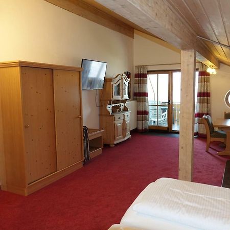 Gaestehaus Guggomos "Hopfen Am See" Füssen Εξωτερικό φωτογραφία